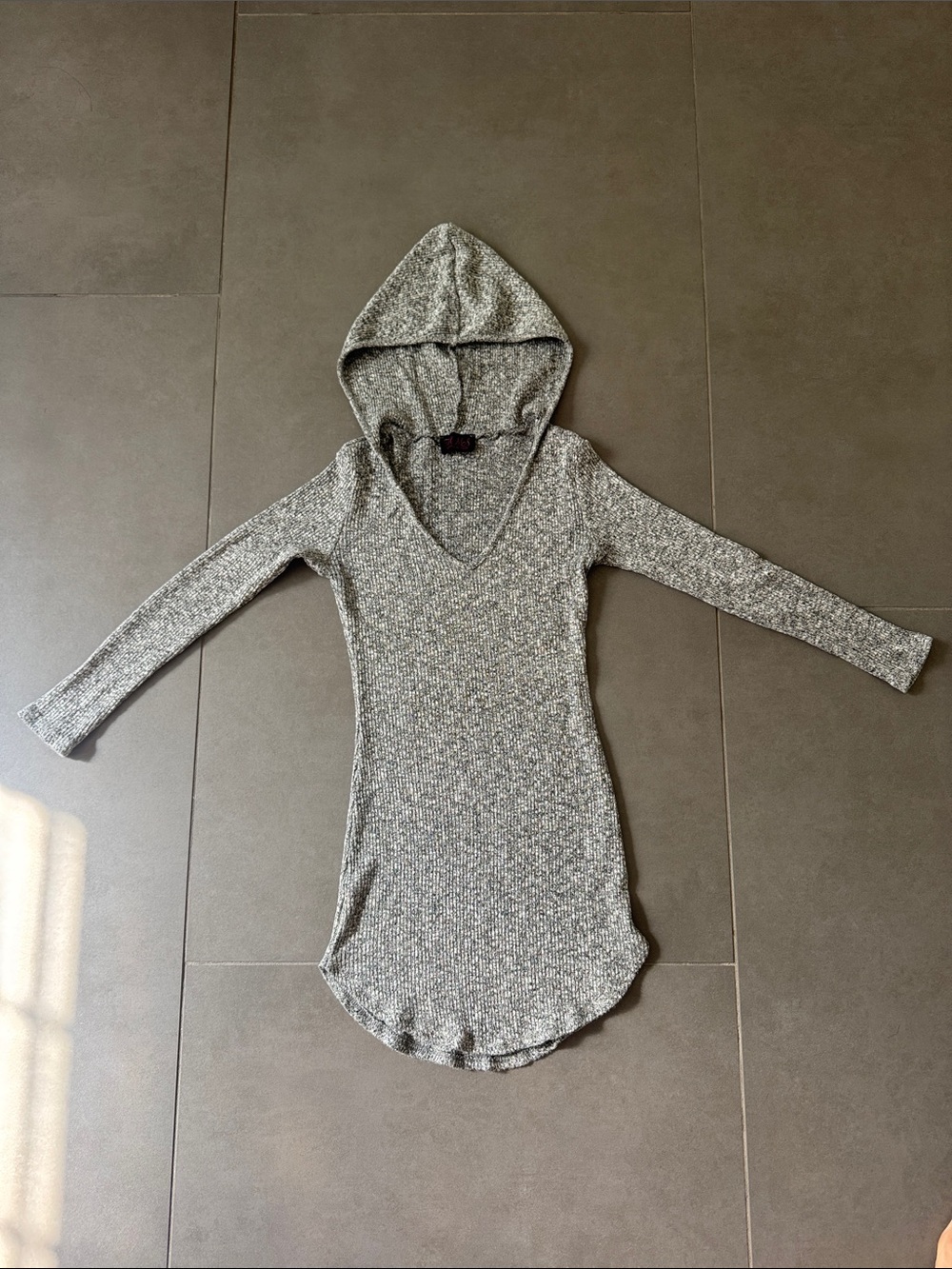 Hot Miami Styles Gray Hooded Long-Sleeve Knit dress size Small